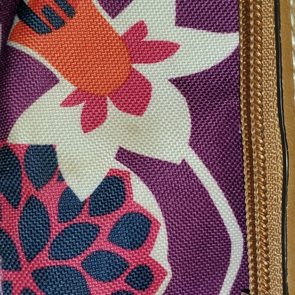Lily Bloom Crossbody Bag Purse - Picture 12 of 13